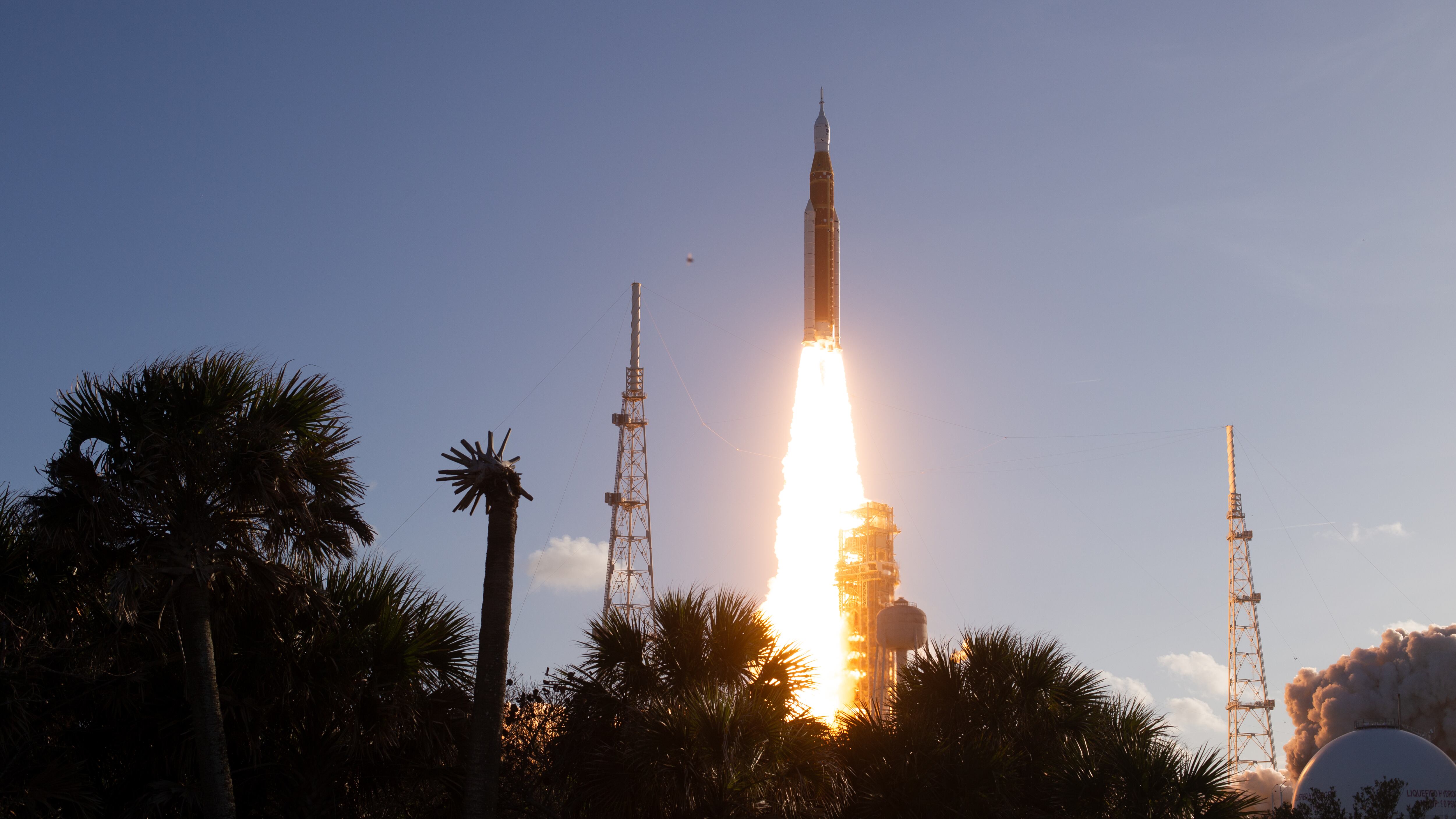 NASA’s Space Launch System rocket carrying the Orion spacecraft with NASA astronauts Reid Wiseman, commander; Victor Glover, pilot; Christina Koch, mission specialist; and CSA (Canadian Space Agency) astronaut Jeremy Hansen, mission specialist onboard launches on the Artemis II mission, Wednesday, April 1, 2026, from Launch Complex 39B at NASA’s Kennedy Space Center in Florida. NASA’s Artemis II mission will take Wiseman, Glover, Koch, and Hansen on a 10-day journey around the Moon and back aboard their Orion spacecraft. The quartet launched at 6:35 p.m. EDT, from Launch Complex 39B at the Kennedy Space Center.